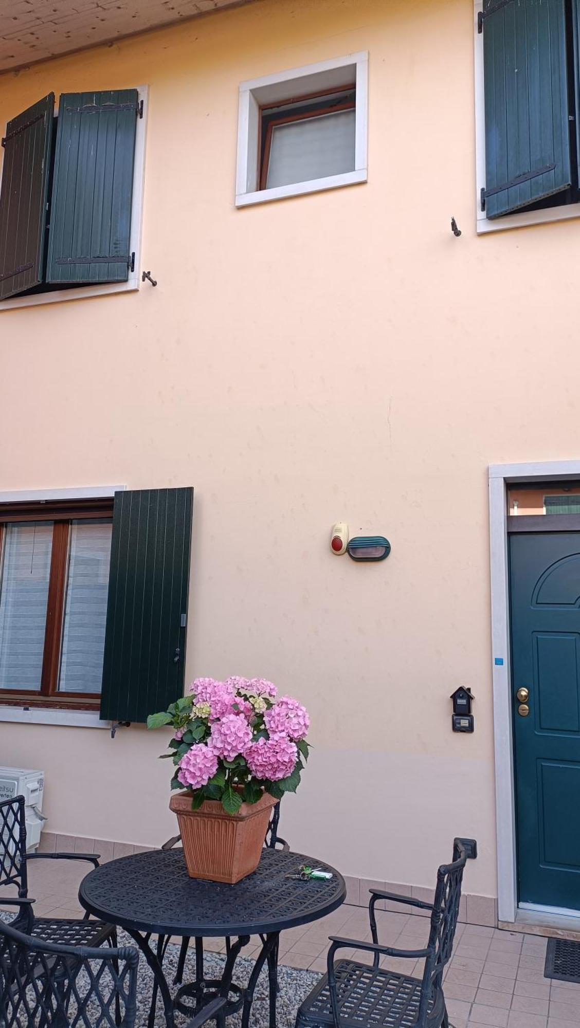 S.G. House Apartamento Castelnuovo del Garda Exterior foto